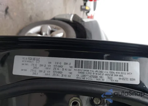 2017 Ram 1500 Big Horn 4X4 6'4 Box from USA, damaged, VIN 1C6RR7TT1HS792680